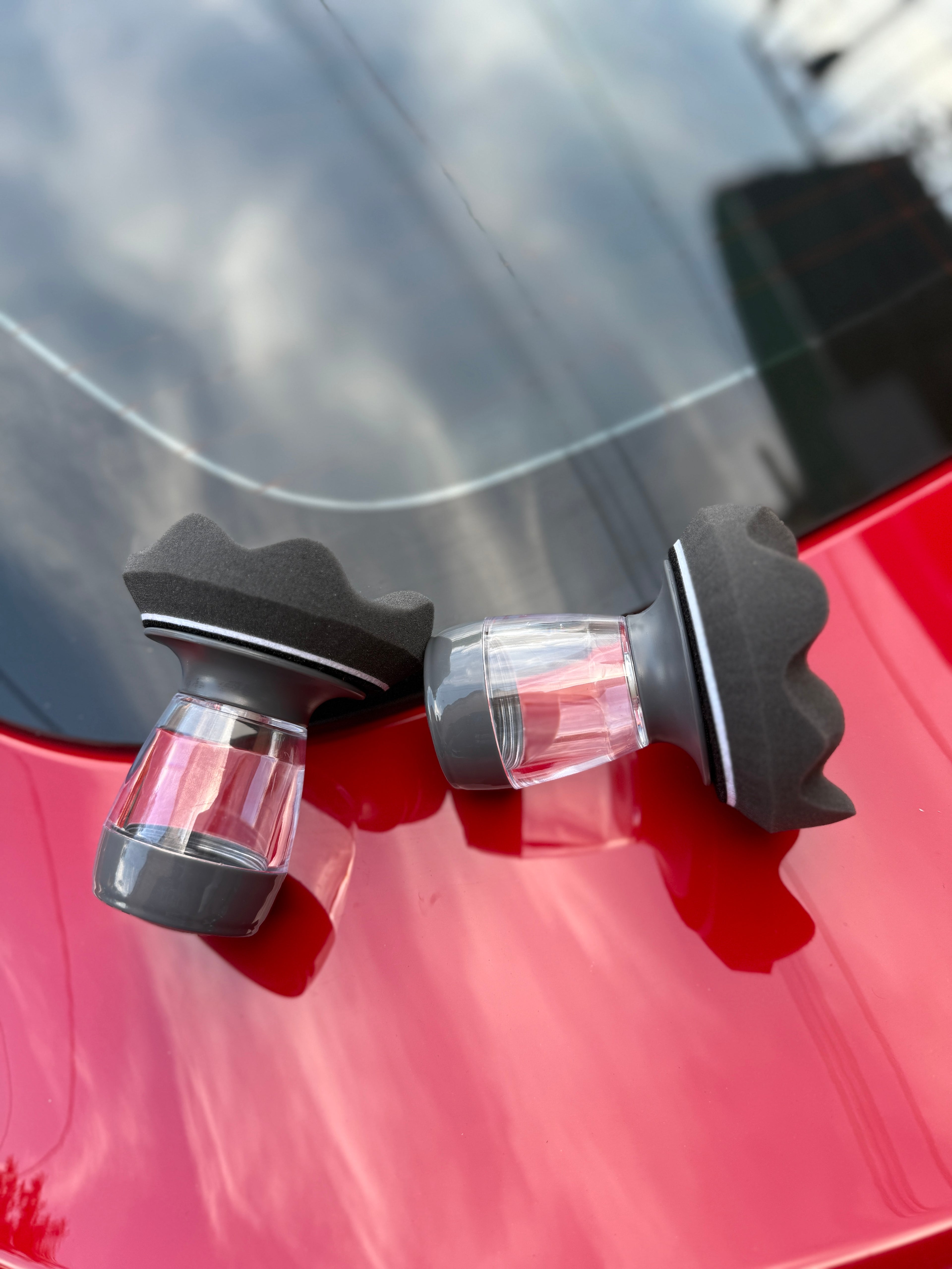 Tire shine dispensers